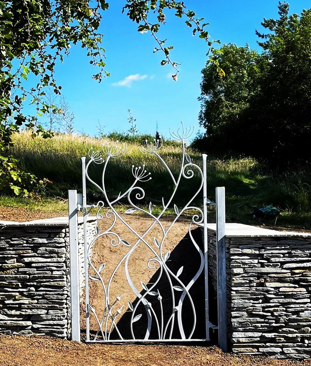 Umbellifer-gate-blacksmith-ironwork